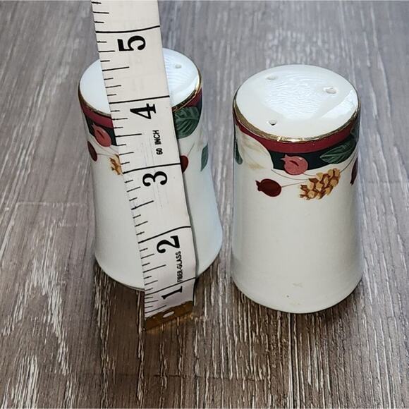 Vintage 1998 Tienshan Fine China Magnolia Salt & pepper shaker Set Shakers‎ - Picture 13 of 13